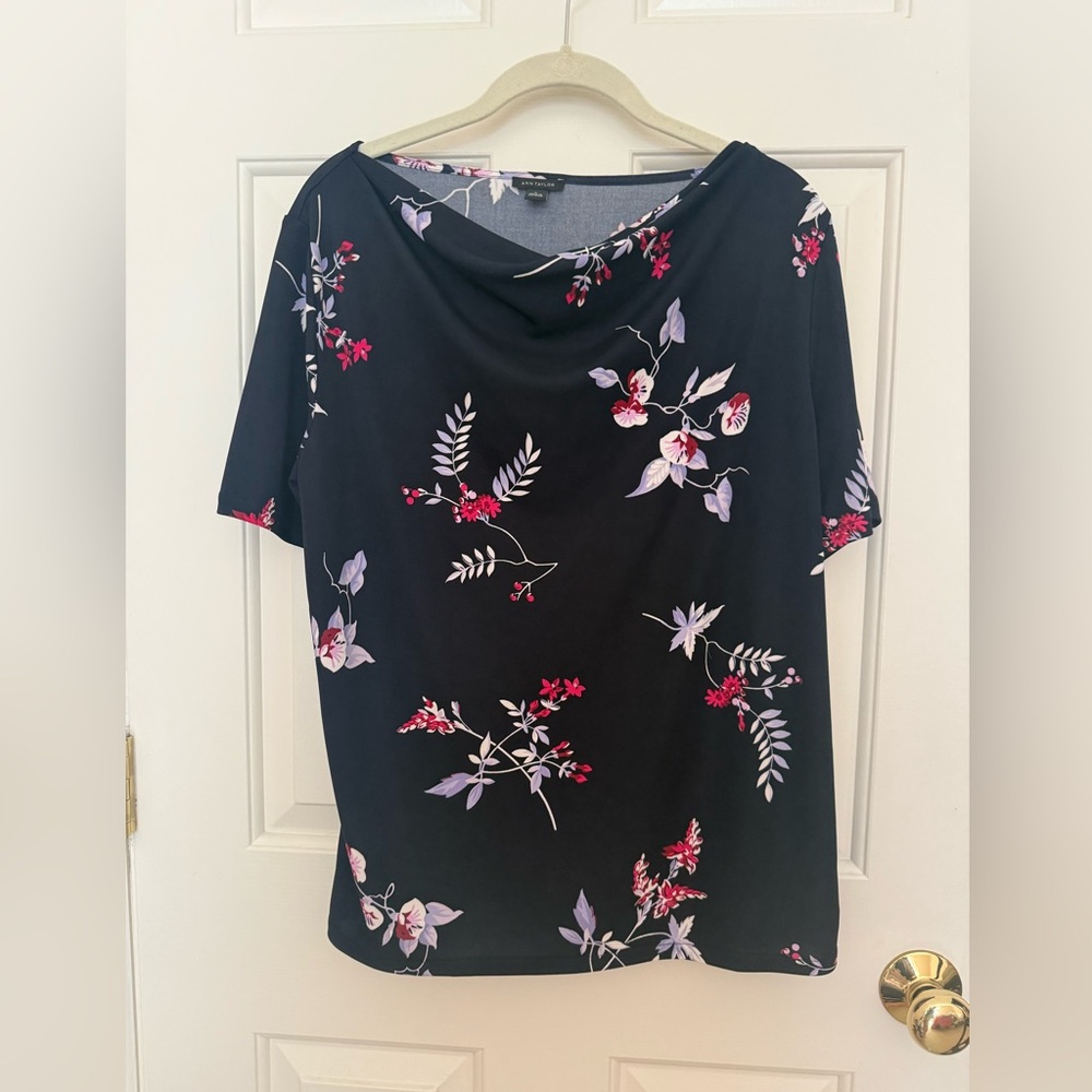 Ann Taylor Blue Short Sleeve Floral Blouse